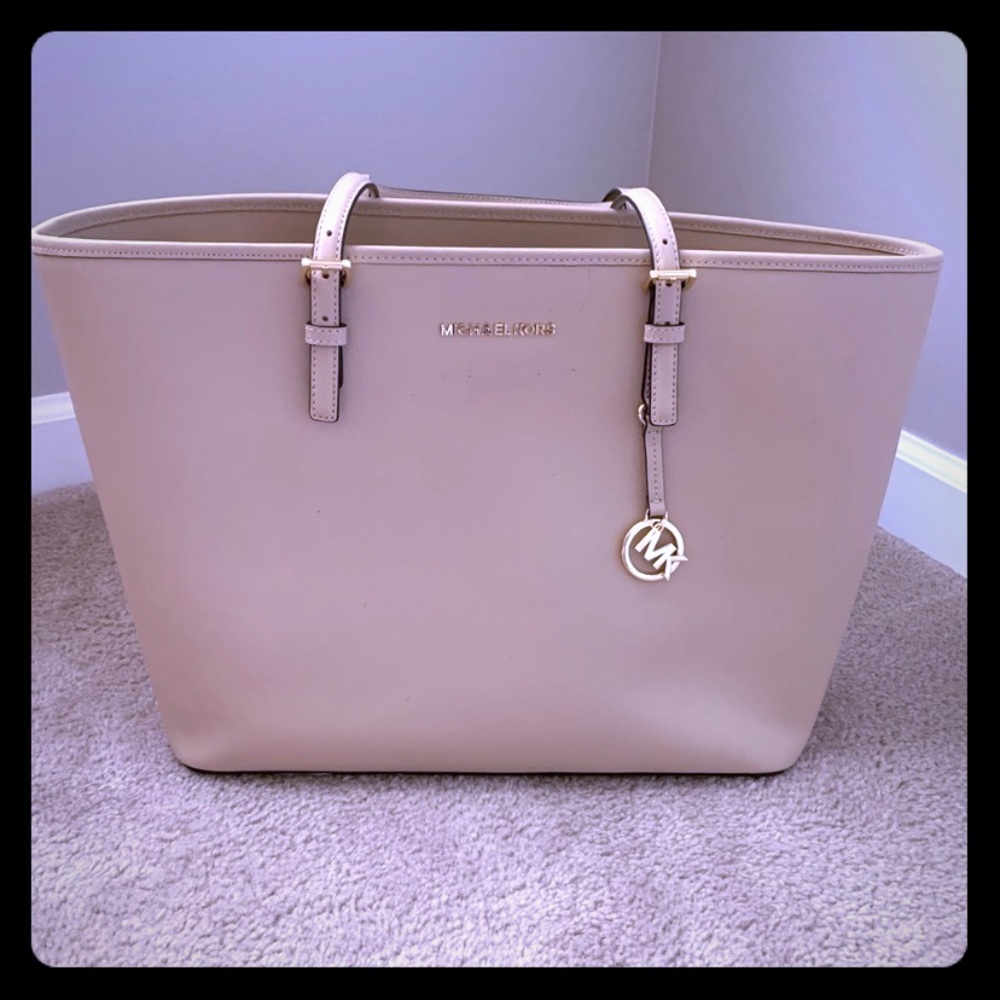 Michael Kors tote